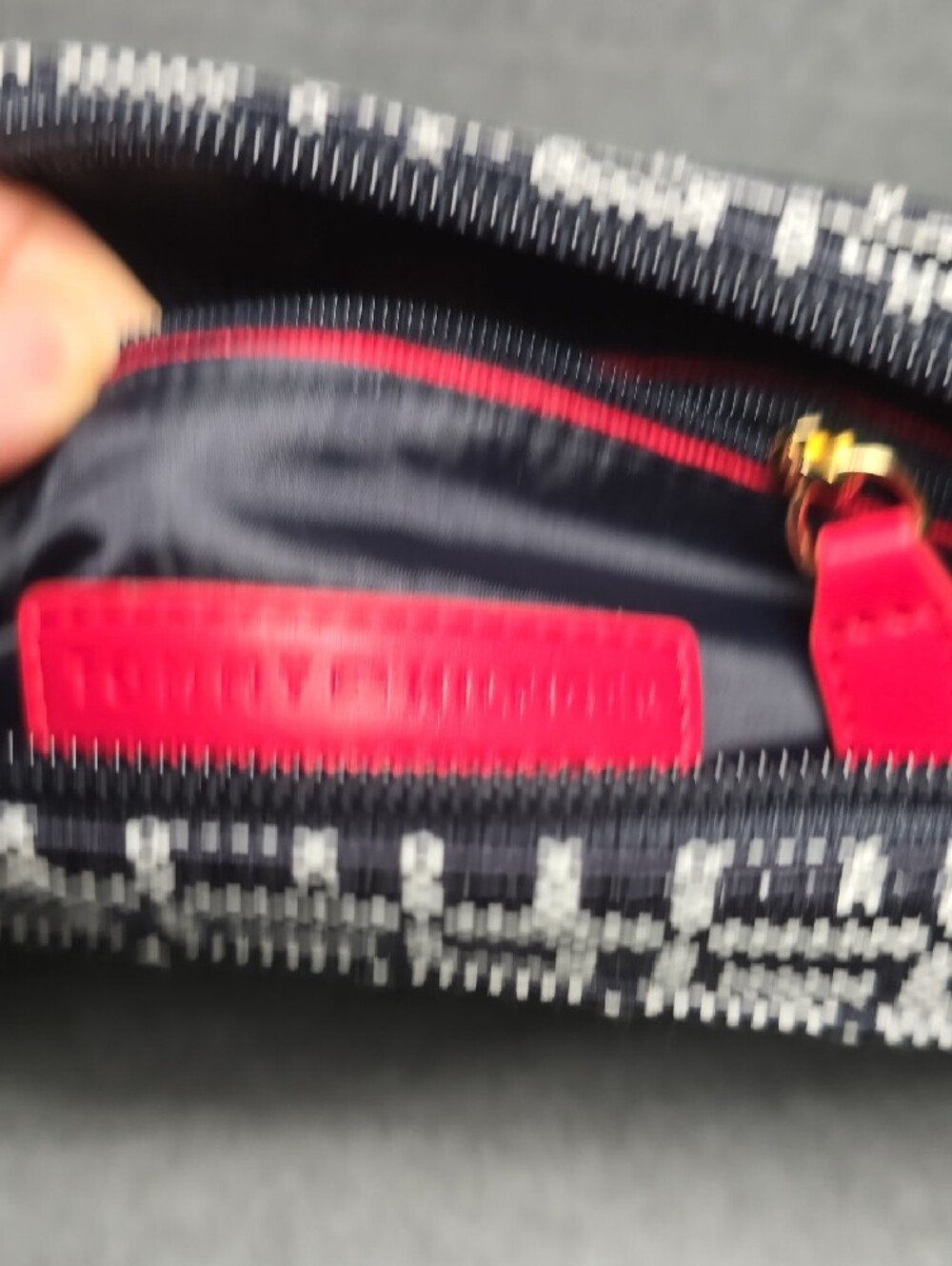 Tommy Hilfiger Navy & White Monogram Crossbody Bag - Picture 7 of 8